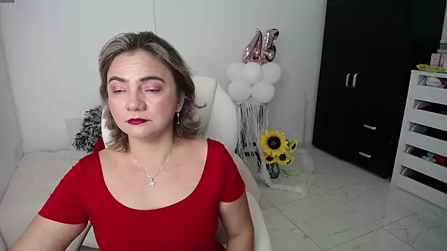Snapshot of Ghada_milf chatting on 2, 2, 2025 Ghada milf online show from 2, 2, 2025