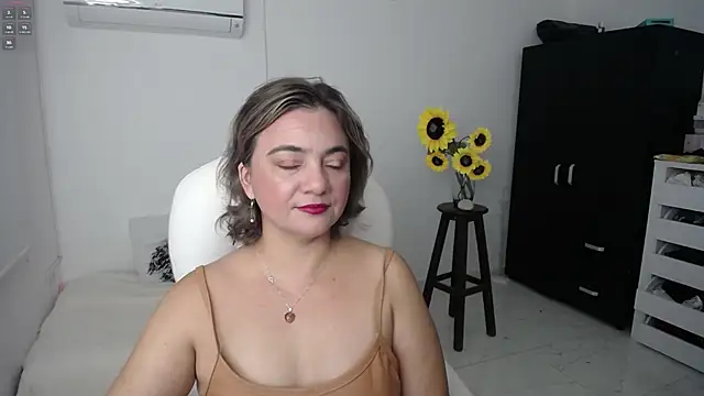 Snapshot of Ghada_milf chatting on 17, 3, 2025 Ghada milf online show from 17, 3, 2025