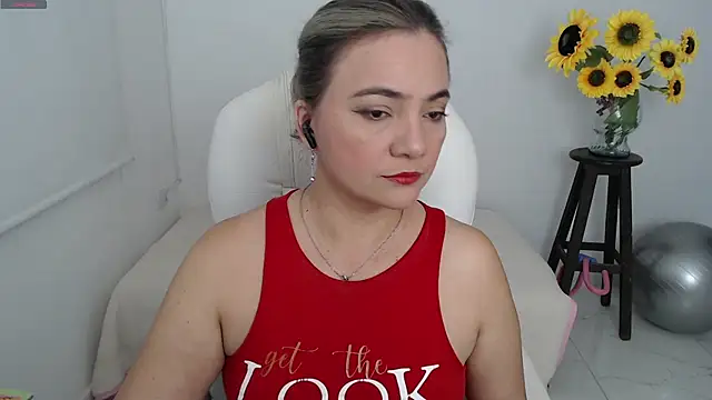 Snapshot of Ghada_milf chatting on 10, 9, 2025 Ghada milf online show from 10, 9, 2025