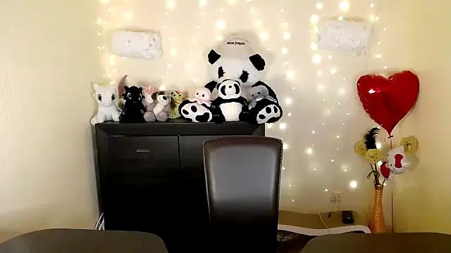 Mike severi2 online show from 26, 2, 2025