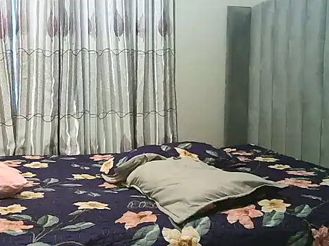 Amberbela online show from 5, 12, 2024