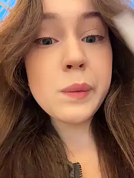 Peachy Dream online show from 17, 4, 2026