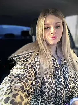 Love Bri online show from 22, 3, 2025