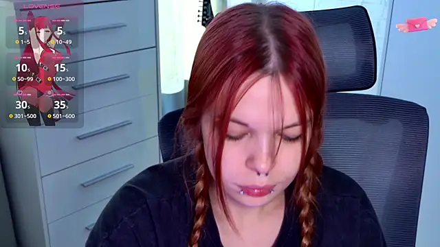 Snapshot of ValBae chatting on 24, 6, 2026 ValBae online show from 24, 6, 2026