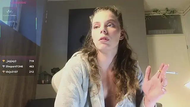 Snapshot of AyreenMoore chatting on 3, 7, 2026 AyreenMoore online show from 3, 7, 2026