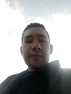 Snapshot of misterioso258 chatting on 28, 4, 2026 misterioso258 online show from 28, 4, 2026