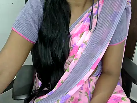 Snapshot of shila20 chatting on 11, 1, 2025 shila20 online show from 11, 1, 2025