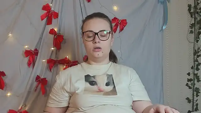 Seductive She Wolf online show from 7, 1, 2026