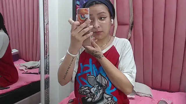 Sarah Hornny online show from 21, 9, 2025