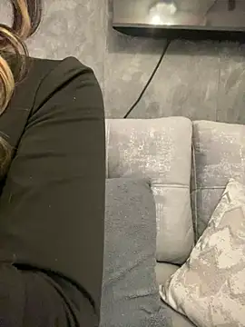 Snapshot of AbyThompson chatting on 22, 2, 2025 AbyThompson online show from 22, 2, 2025