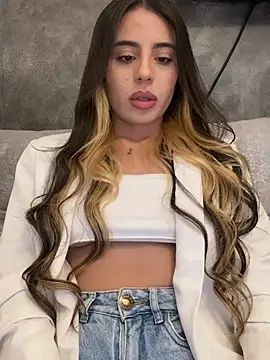 Snapshot of AbyThompson chatting on 24, 2, 2025 AbyThompson online show from 24, 2, 2025