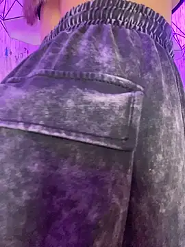 Snapshot of AbyThompson chatting on 13, 10, 2025 AbyThompson online show from 13, 10, 2025