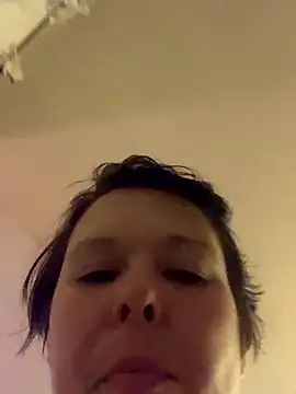 KatieBARBiE98 online show from 2, 3, 2026