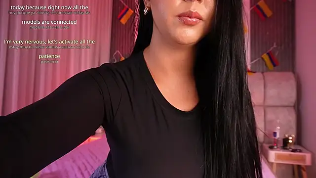 Snapshot of Godess_Scarlett77 chatting on 15, 7, 2026 Godess Scarlett77 online show from 15, 7, 2026