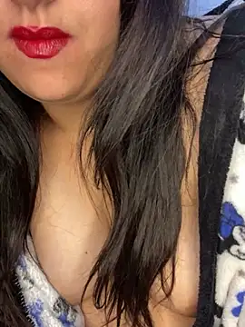 Snapshot of yassminsexy22 chatting on 14, 12, 2024 yassminsexy22 online show from 14, 12, 2024