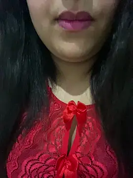 Snapshot of yassminsexy22 chatting on 13, 1, 2025 yassminsexy22 online show from 13, 1, 2025