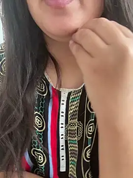 Snapshot of yassminsexy22 chatting on 11, 9, 2025 yassminsexy22 online show from 11, 9, 2025