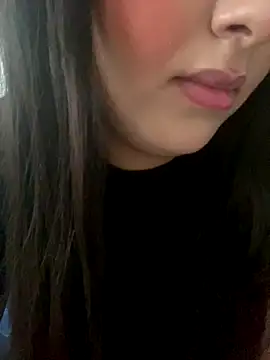 Snapshot of yassminsexy22 chatting on 22, 9, 2025 yassminsexy22 online show from 22, 9, 2025