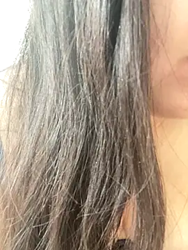 Snapshot of yassminsexy22 chatting on 19, 10, 2025 yassminsexy22 online show from 19, 10, 2025