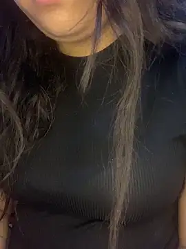 yassminsexy22 online show from 21, 12, 2025