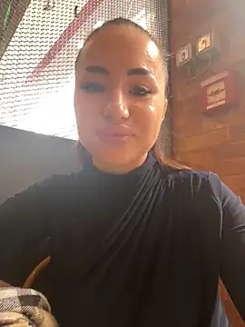 Snapshot of beautydiamond chatting on 7, 3, 2025 beautydiamond online show from 7, 3, 2025