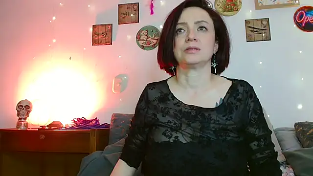 catalinamommyx online show from 29, 6, 2026