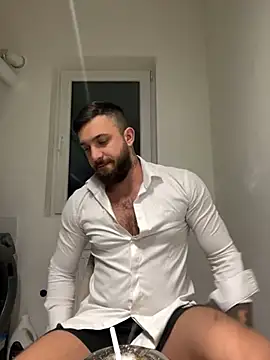 LoveIsBlind  online show from 5, 12, 2024