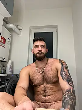 LoveIsBlind  online show from 15, 12, 2024