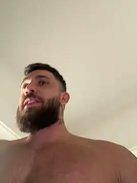 LoveIsBlind  online show from 16, 9, 2025