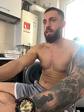 LoveIsBlind  online show from 10, 10, 2025