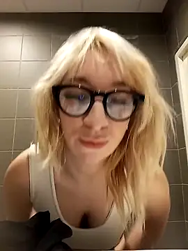 Snapshot of Giuliana_baby chatting on 29, 1, 2025 Giuliana baby online show from 29, 1, 2025