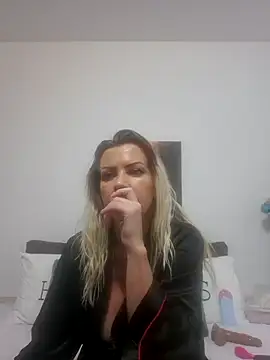 MiaDoll69 online show from 27, 9, 2025