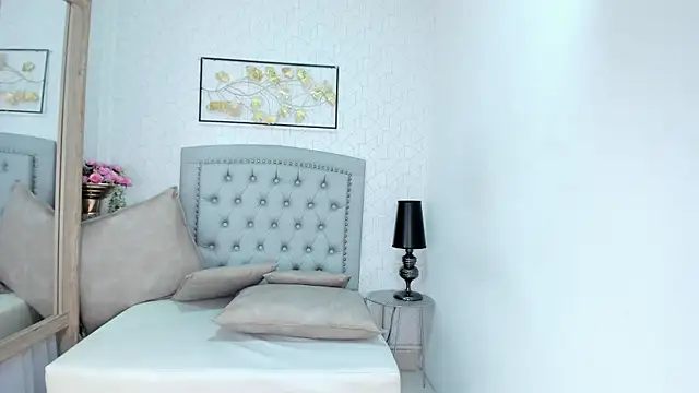 Katalella murillo online show from 29, 12, 2024