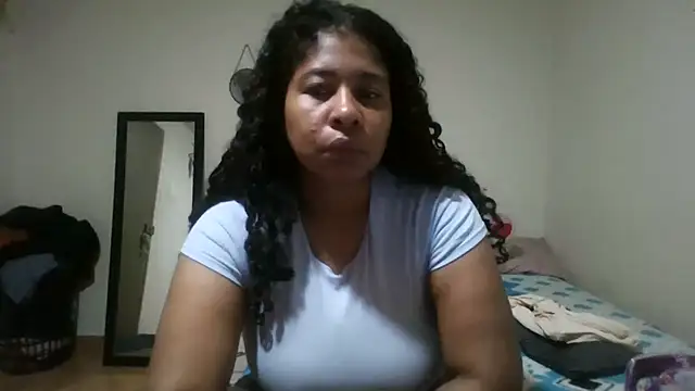 Snapshot of Ivon-09 chatting on 29, 4, 2026 Ivon-09 online show from 29, 4, 2026