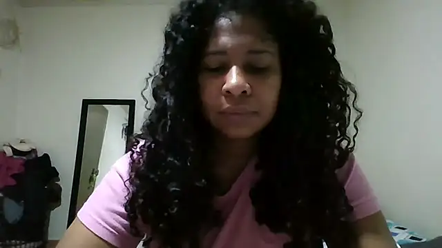 Snapshot of Ivon-09 chatting on 30, 4, 2026 Ivon-09 online show from 30, 4, 2026