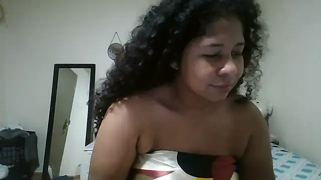Snapshot of Ivon-09 chatting on 2, 5, 2026 Ivon-09 online show from 2, 5, 2026