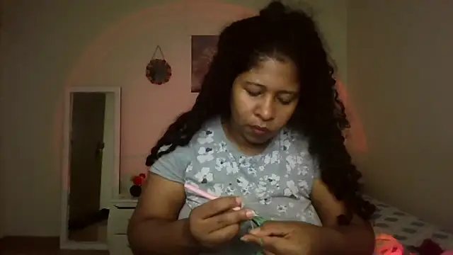 Snapshot of Ivon-09 chatting on 9, 5, 2026 Ivon-09 online show from 9, 5, 2026