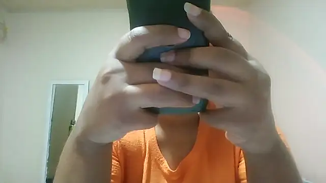Snapshot of Ivon-09 chatting on 10, 5, 2026 Ivon-09 online show from 10, 5, 2026