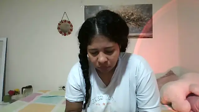 Snapshot of Ivon-09 chatting on 29, 5, 2026 Ivon-09 online show from 29, 5, 2026