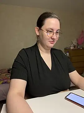 hungry1bunny online show from 5, 5, 2026