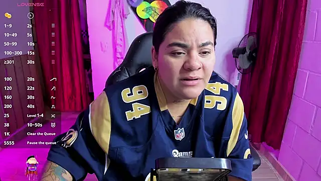 Sharon hils online show from 5, 2, 2025