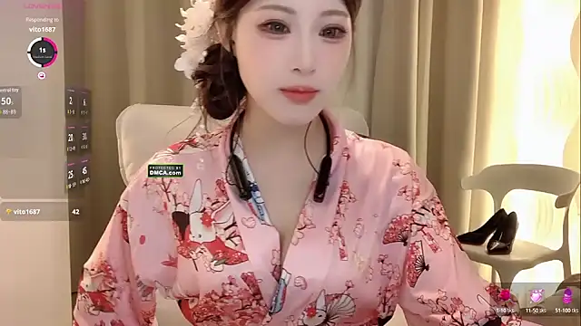 Snapshot of zhuzhu-520- chatting on 6, 10, 2025 zhuzhu-520- online show from 6, 10, 2025