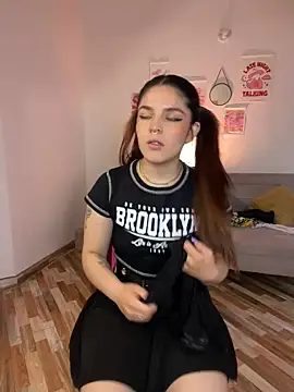 Snapshot of Mariangeel chatting on 8, 12, 2024 Mariangeel online show from 8, 12, 2024