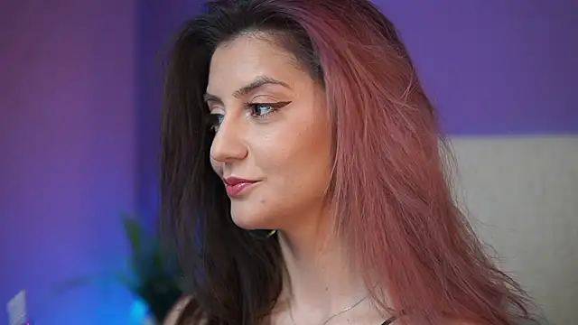 SabrinaHope online show from 8, 4, 2026