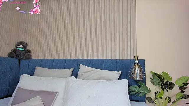 kathecute   online show from 23, 11, 2025