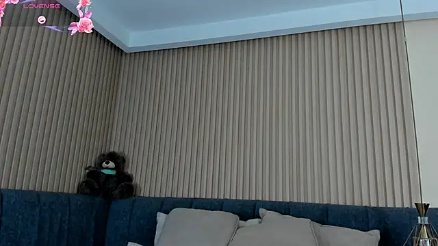 kathecute   online show from 11, 4, 2026