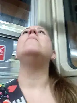 SofiEstevez online show from 23, 11, 2025