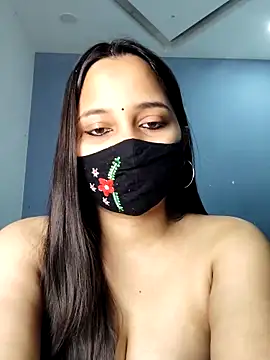 Varnika aarora online show from 8, 3, 2025