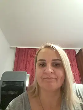 Snapshot of Malichkaanna30 chatting on 15, 12, 2024 Malichkaanna30 online show from 15, 12, 2024