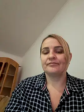 Snapshot of Malichkaanna30 chatting on 15, 2, 2025 Malichkaanna30 online show from 15, 2, 2025